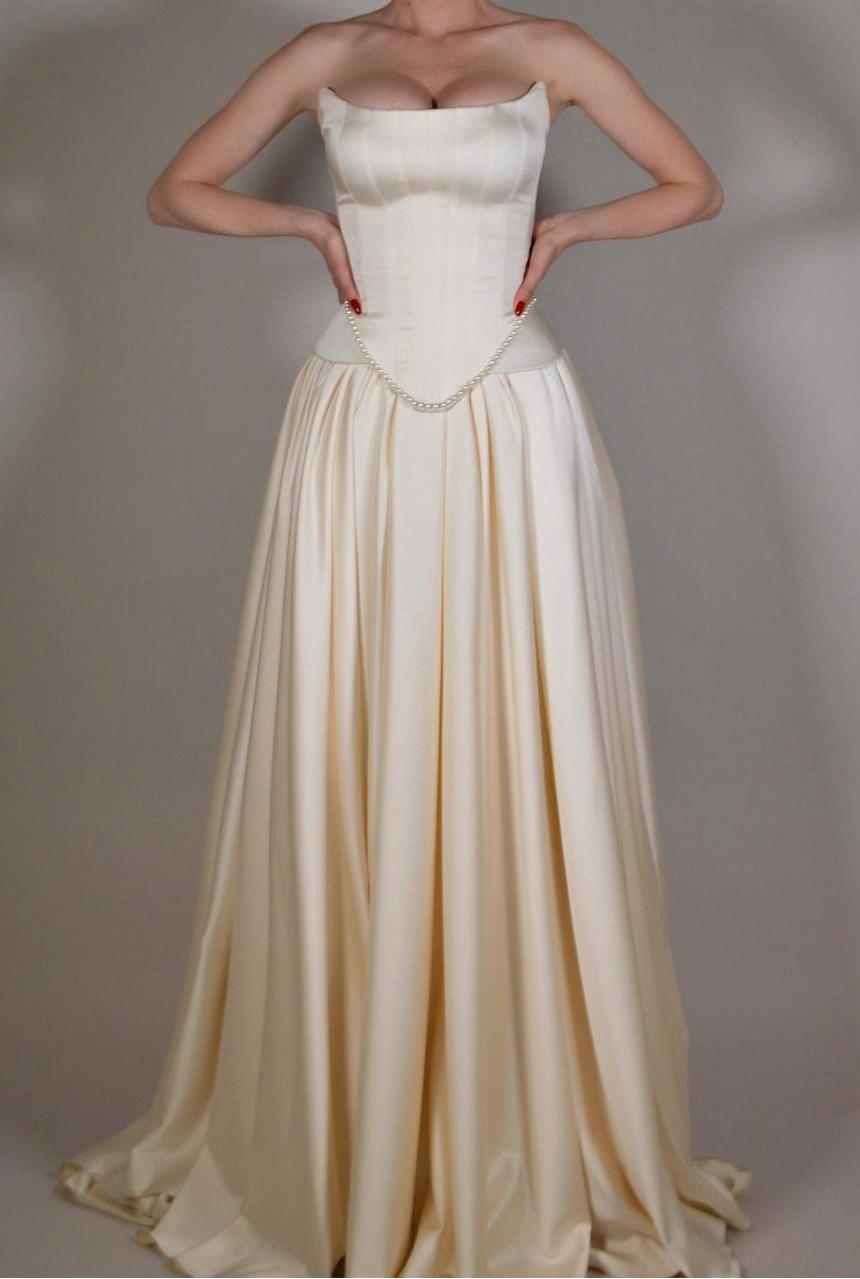 Exquisite Satin Ivory Strapless Prom Dress with Beadings & Pleats | Ballbella