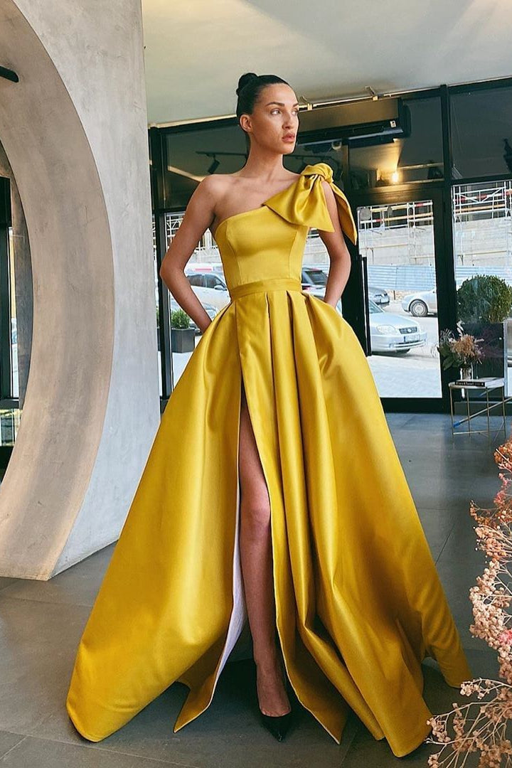 Yellow One-Shoulder Prom Dress with Split and Pockets | Ballbella