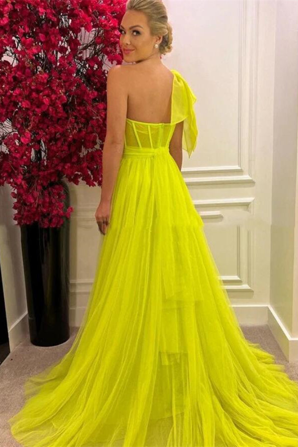 A-Line One-Shoulder Tulle Prom Dress with Long Split | Ballbella