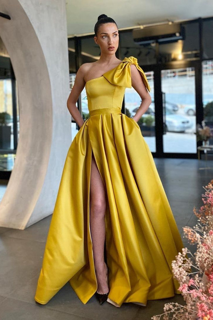 Yellow One-Shoulder Prom Dress with Split and Pockets | Ballbella