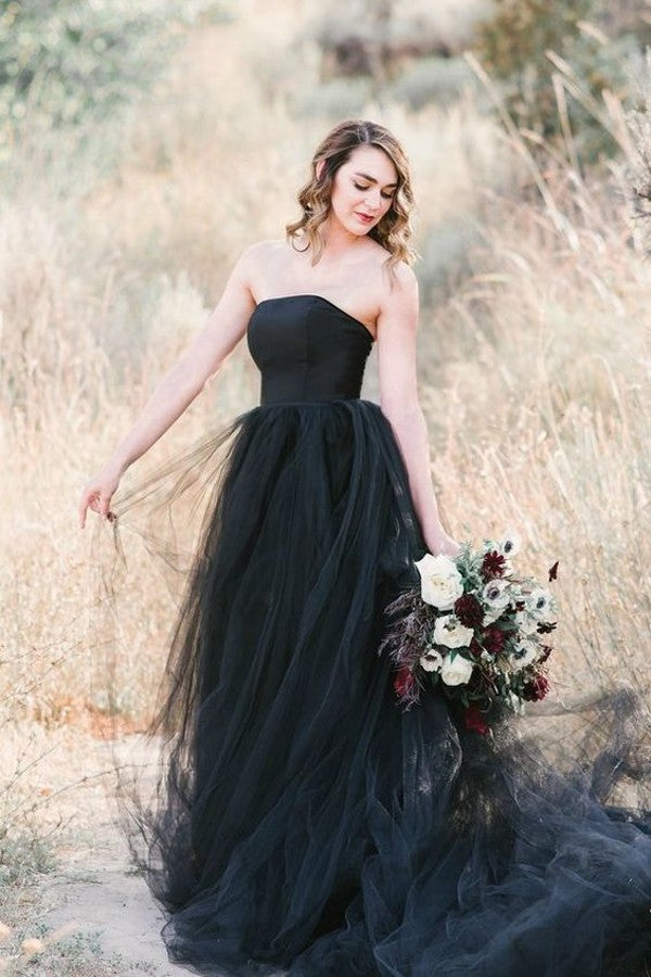 Elegant Black Strapless A-line Wedding Dress with Tulle Floor-length