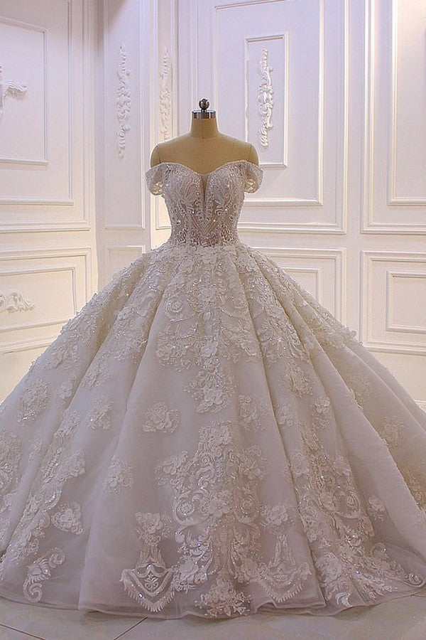 Gorgeous Sweetheart Off-the-Shoulder Backless Wedding Dress with Appliques Lace Ruffles and Tulle