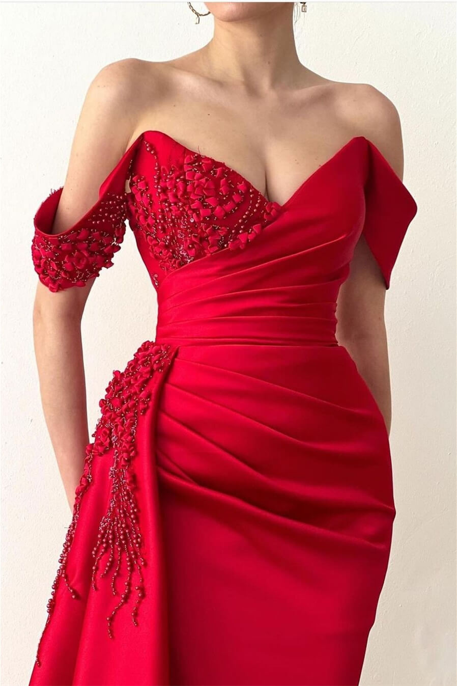 V-Neck Off-The-Shoulder Red Mermaid Prom Dress With Ruffles and Beadings