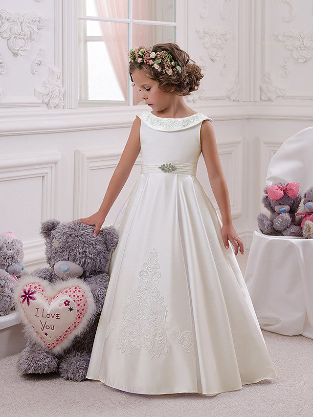 Princess Floor Length Flower Girl Dresses with Crystal Appliques