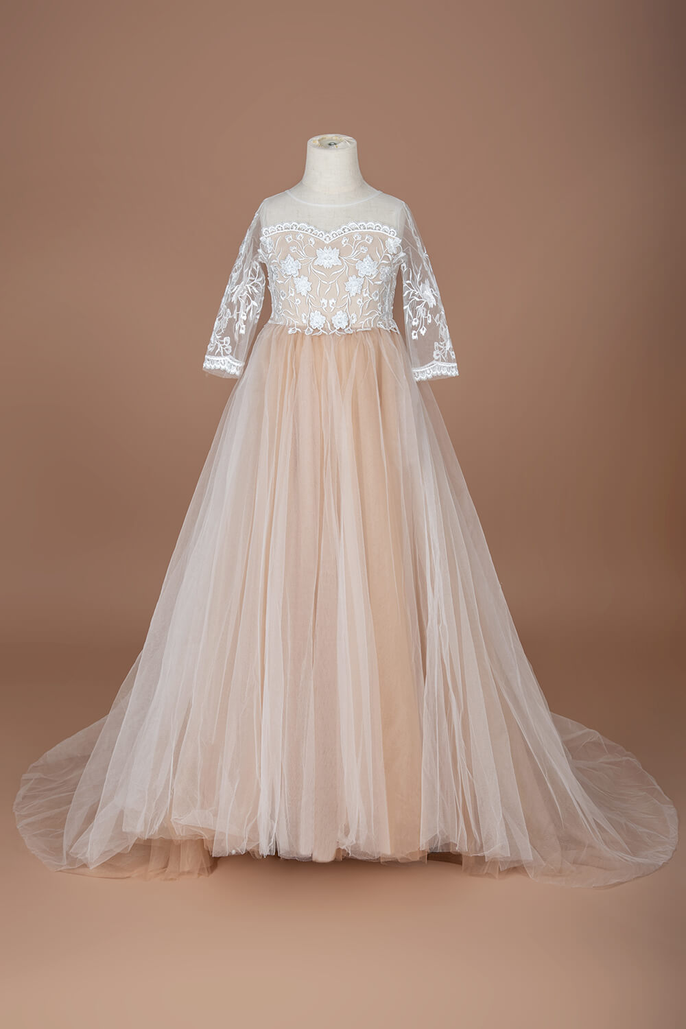 A-line Flower Girl Dresses with Lace Appliques and Boho Long Sleeves