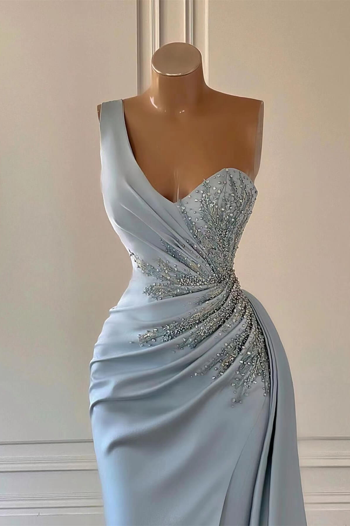 Sky Blue Luxury One-Shoulder Prom Dress with Mermaid Split and Ruffles