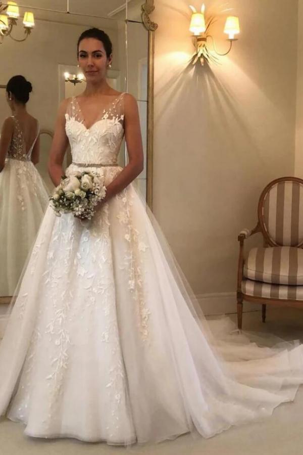 Elegant Long A-line Wedding Dress with Sweetheart Tulle Open Back