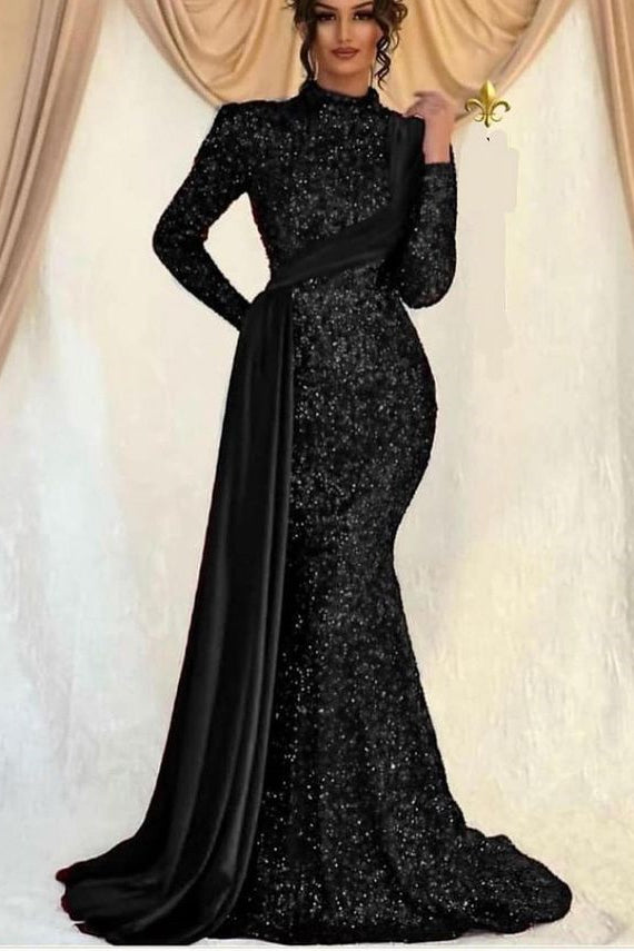 Glamorous Long Sleeves Prom Dress with Mermaid Sequins and Ruffles