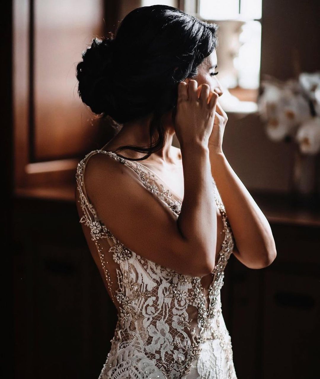 Glamorous V-neck Wedding Dress with Wide Straps, Open Back, Mermaid Silhouette and Appliques Lace