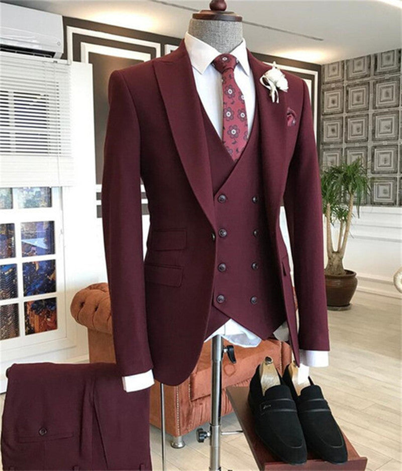 Groom in Style: Morden Burgundy Three Pieces Prom Suit With Peaked Lapel