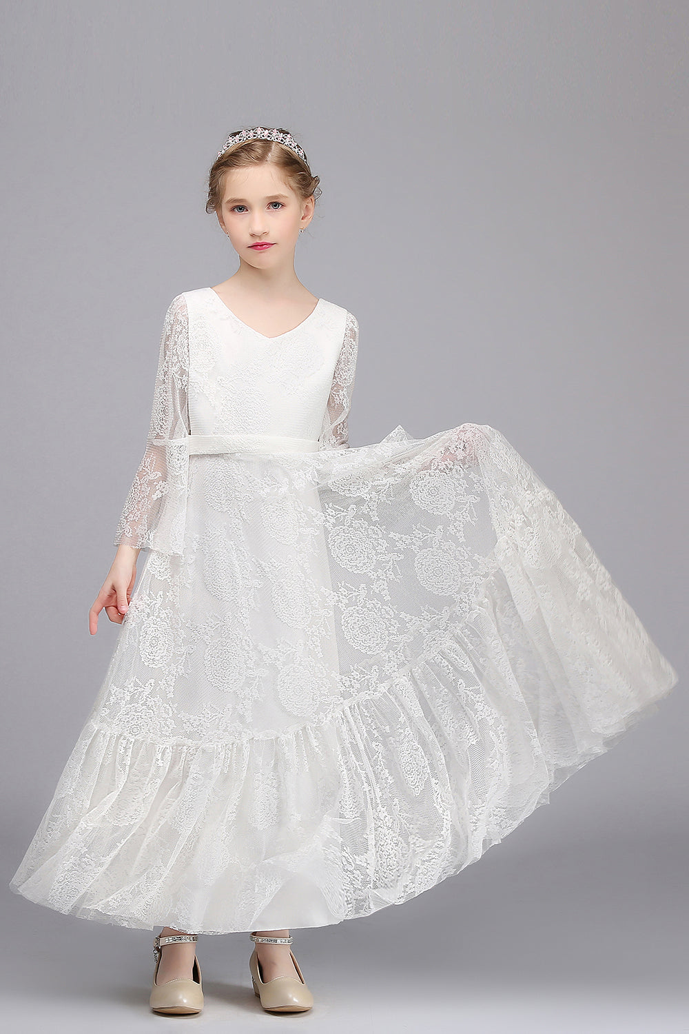 A-line V-neck Long Sleeves Flower Girl Dress with Lace Appliques