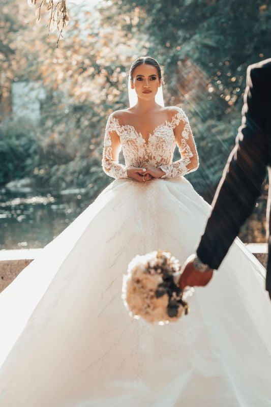 Elegant Lace Off-The-Shoulder Ball Gown Wedding Dress