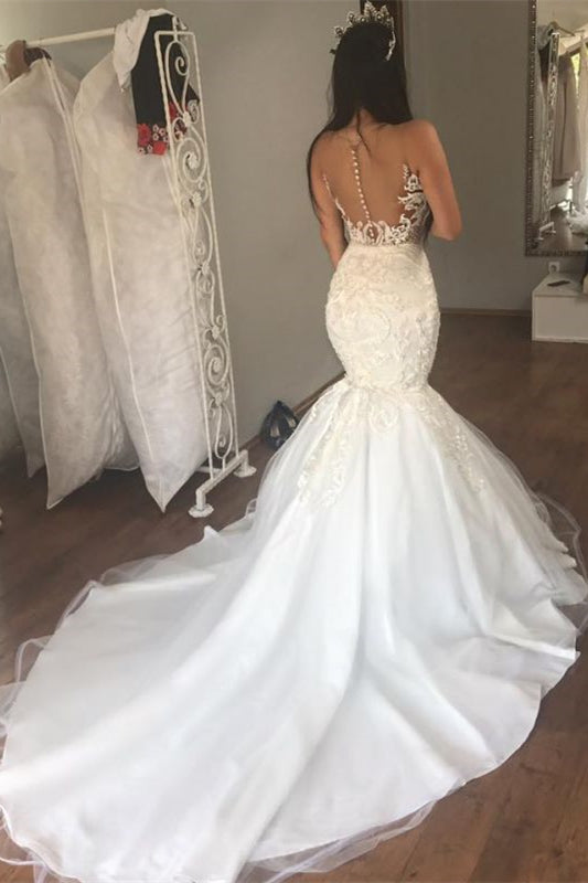 Gorgeous Sleeveless Wedding Dress with Lace Appliques