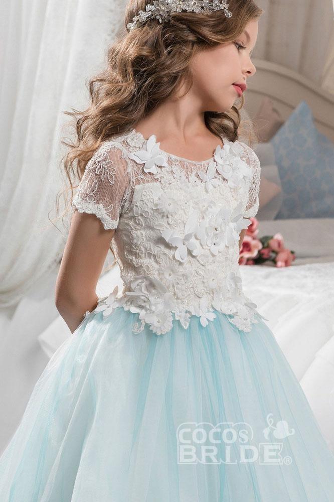 Elegant Pink Ball Gown with Short Sleeves and Lace Buttons for Girls