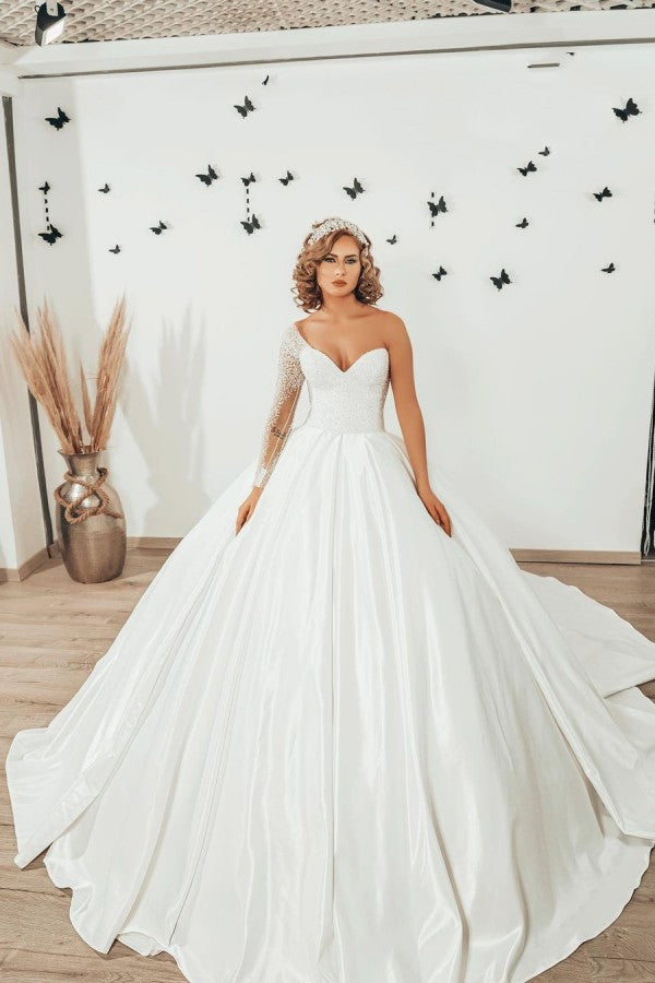 Modest Sweetheart Pearl Floor-length Ruffles Ball Gown Wedding Dress With Long Sleeve