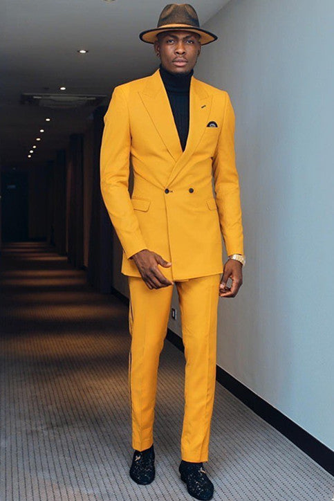 Double Breasted Bespoke Business Suit with Yellow Peaked Lapel for Prom