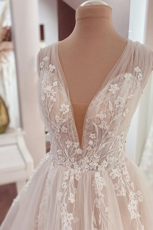 Elegant A-Line Wedding Dress with Wide Straps and Lace Appliques