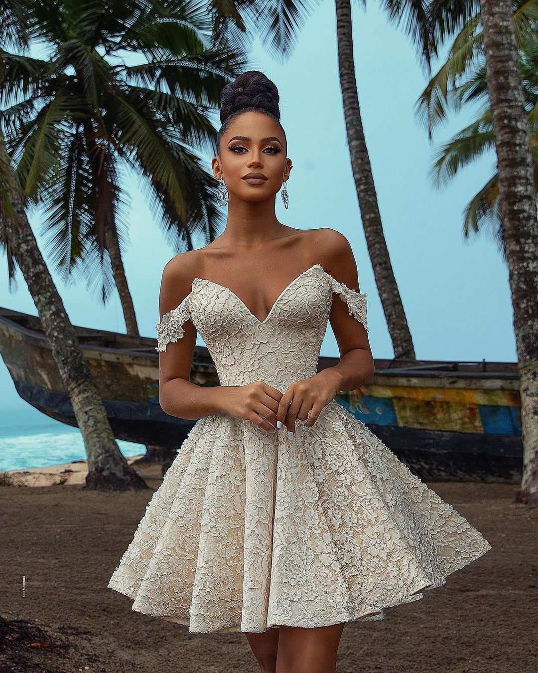 Chic Short A-line Off-the-shoulder Wedding Dress With Lace