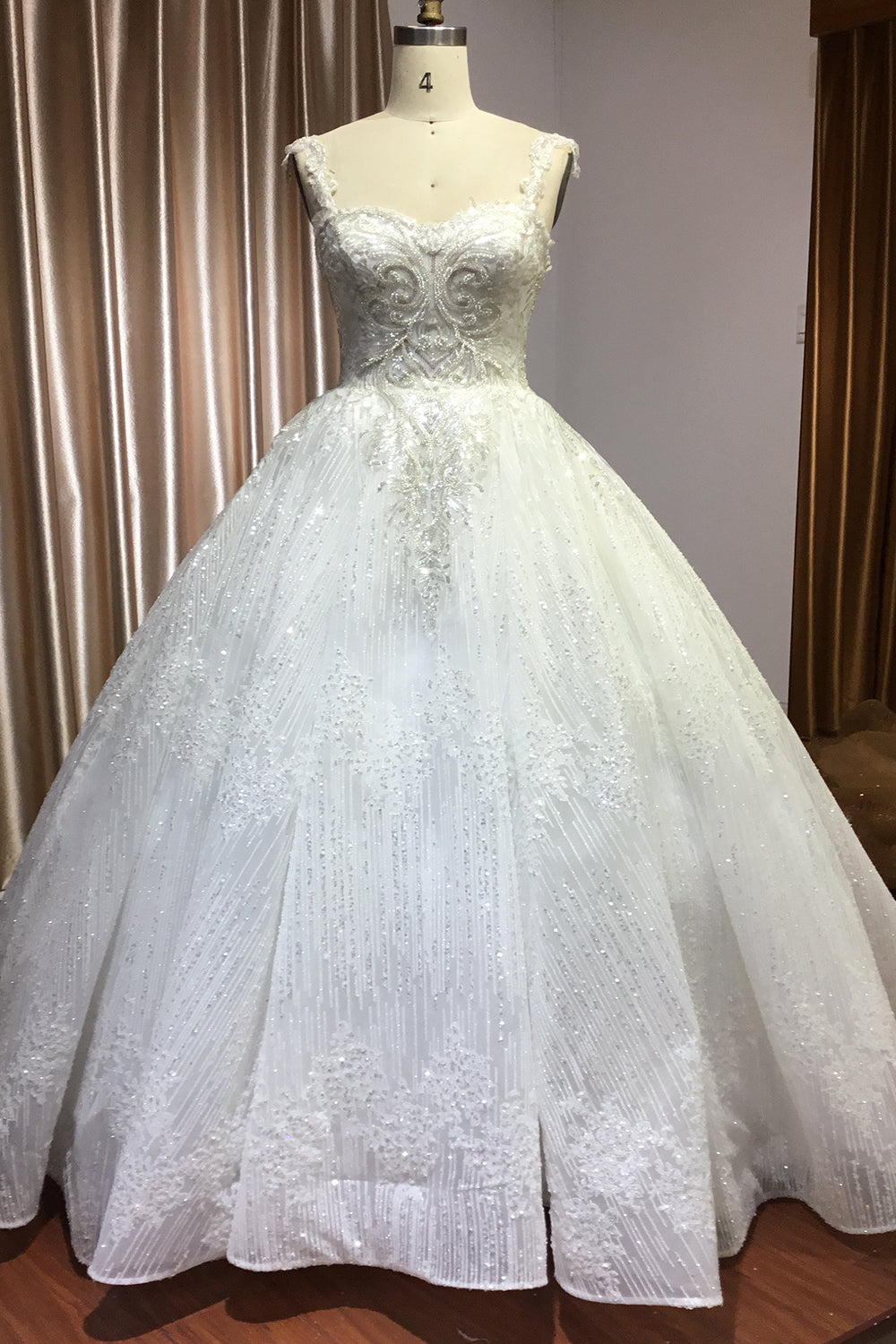 Straps Sweetheart Pleated Ball Gown Wedding Dress with Sequins