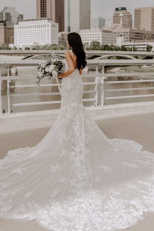 Elegant V-Neck Long Mermaid Wedding Dress With Lace