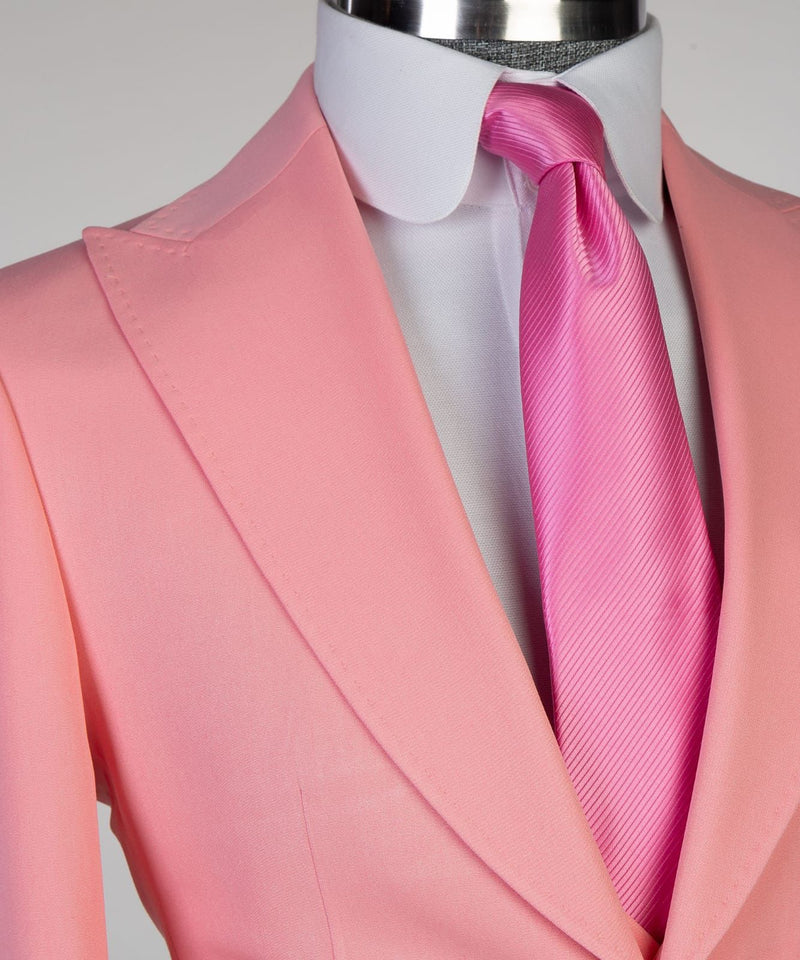 3 Pieces Peaked Lapel Best Wedding Suits For Groom - Pink