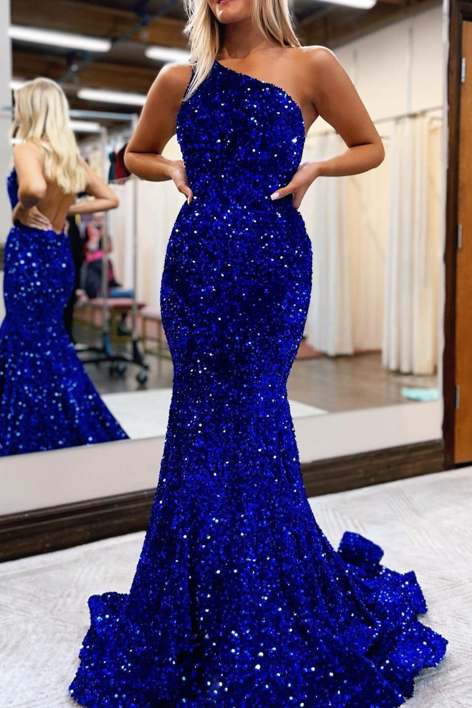 Royal Blue Mermaid One-Shoulder Prom Dress With Sparkling Sequins