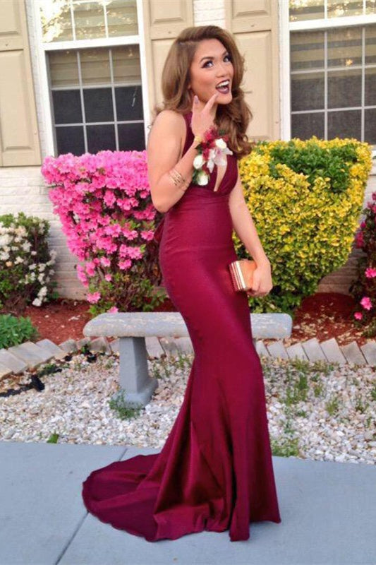 Modern V-Neck Sleeveless Prom Dress in Burgundy