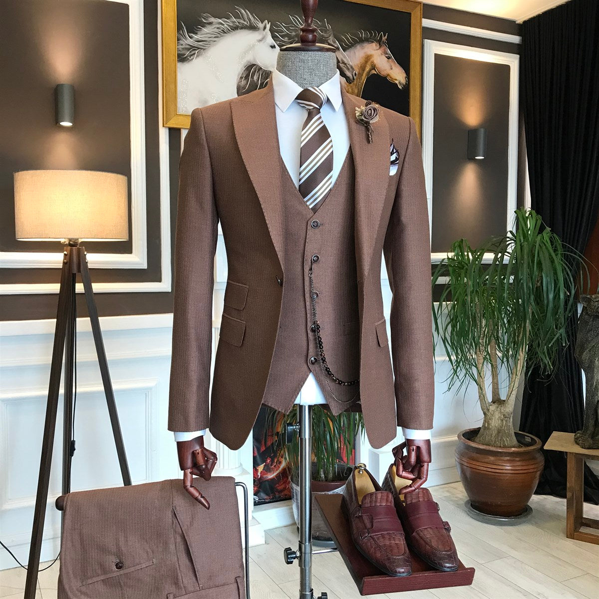 Claude Chic Brown Peaked Lapel Three Pieces Best Fitted Business Men Suits