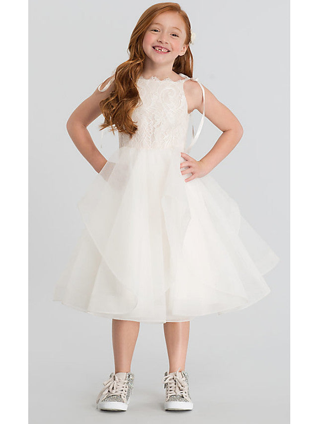 A-Line Sleeveless Scalloped Neckline Flower Girl Dresses with Lace Satin Tulle and Tier Solid