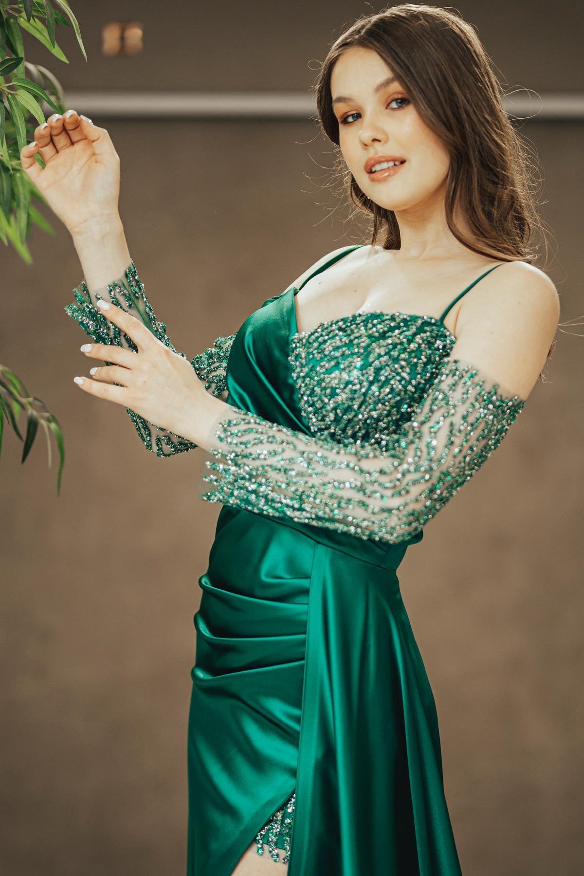 Emerald Sequins Prom Dress with Slit Pleated Off-The-Shoulder Spaghetti-Strap