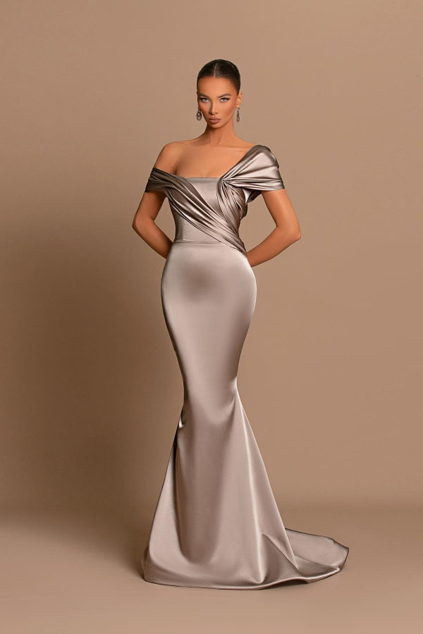 Glamorous Gray Off-The-Shoulder Mermaid Prom Dress with Split