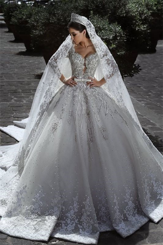 Elegant Ball Gown Long Sleeves Wedding Dress with Beads and Lace Appliques