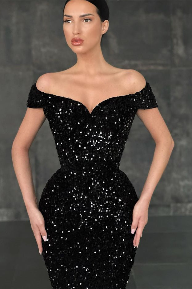 Black Chic Off-the-Shoulder Mermaid Prom Dress