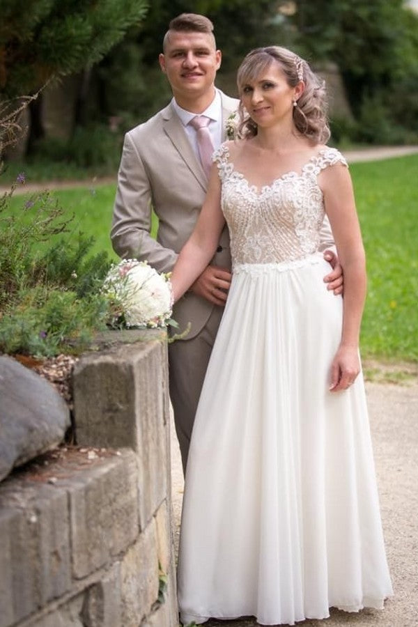 Elegant A-Line Chiffon Wedding Dress with Appliques Lace