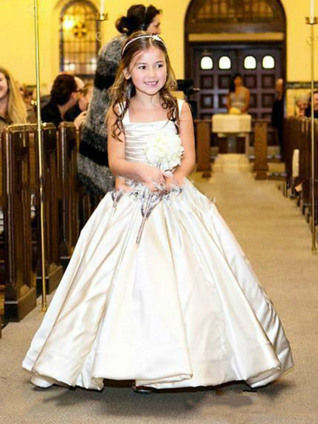 Princess Sleeveless Bateau Neck Ball Gown Satin Dress with Sash Ribbon Bow and Pleats