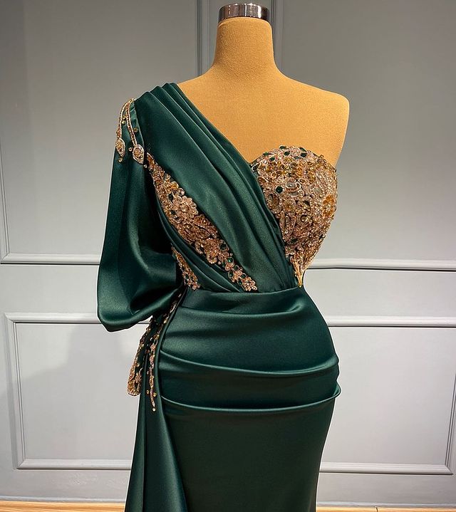 Dark Green One-Shoulder Mermaid Prom Dress With Beads & Appliques