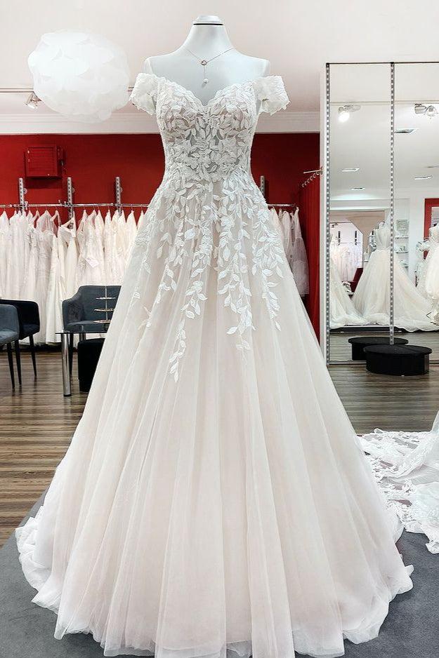 Gorgeous A-line Off-the-shoulder Wedding Dress With Tulle Lace Ruffles