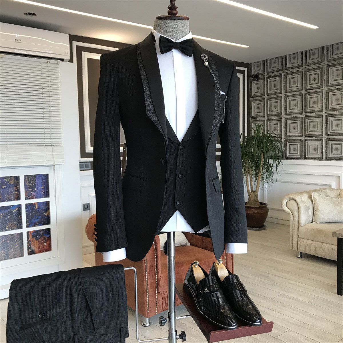 Frederic Black Shawl Lapel Wedding Tuxedos 3-Piece Set