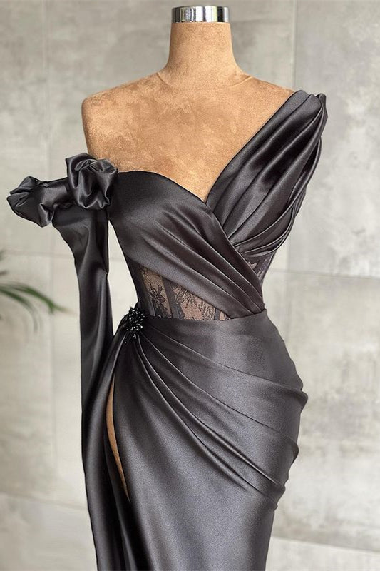 Black Long Sleeved Prom Dress - Elegant & Stylish