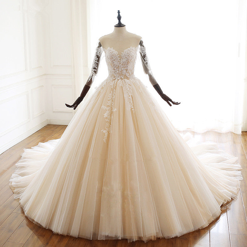 Chic Sweetheart Long Wedding Dress with Tulle Lace Sleeves