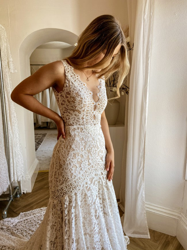 Long Mermaid Wedding Dress With Lace - Modest V-neck Open Back