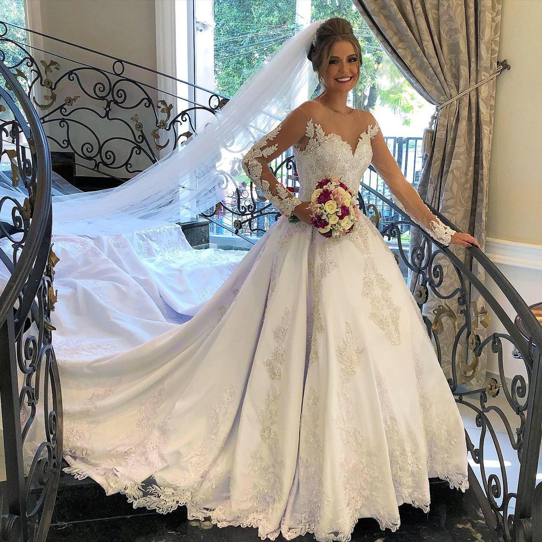 Gorgeous A-line Satin Long Sleeves Wedding Dress