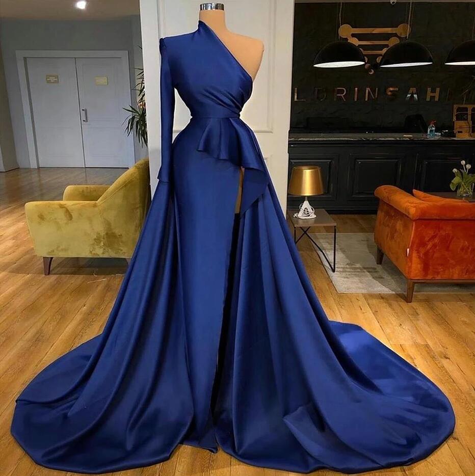 Stunning Mermaid Dark Blue Prom Dress with Long Sleeves and Split