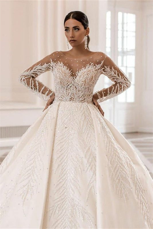 Bateau Long Sleeve Wedding Dress Ball Gown with Beautiful Applique