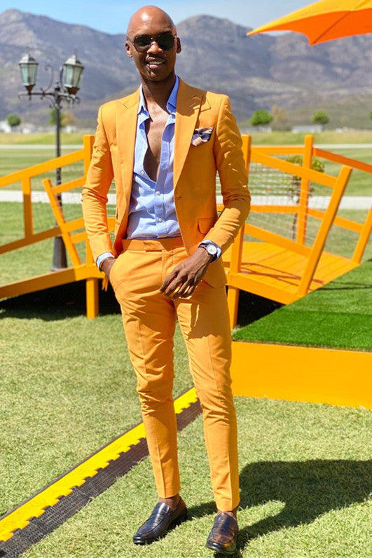 Yellow Beach Wedding Suit for Groom with Peaked Lapel