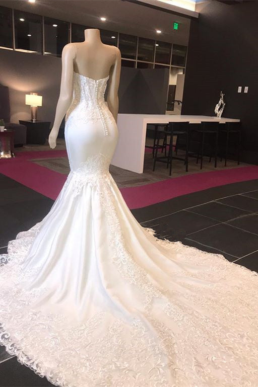 Sleeveless Lace Sweetheart Mermaid Wedding Dress