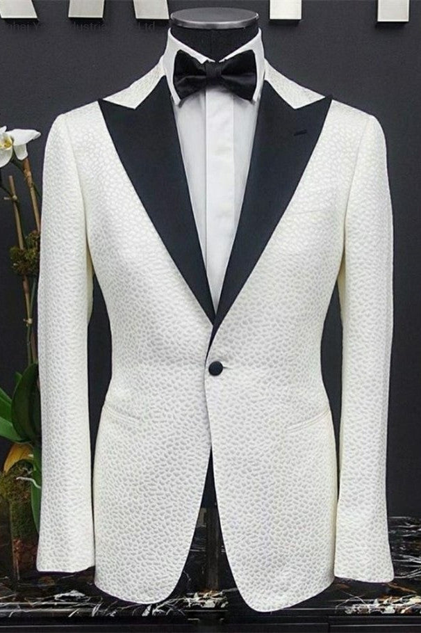 Beautiful White Peaked Lapel One Button Easy Fit Wedding Tuxedo