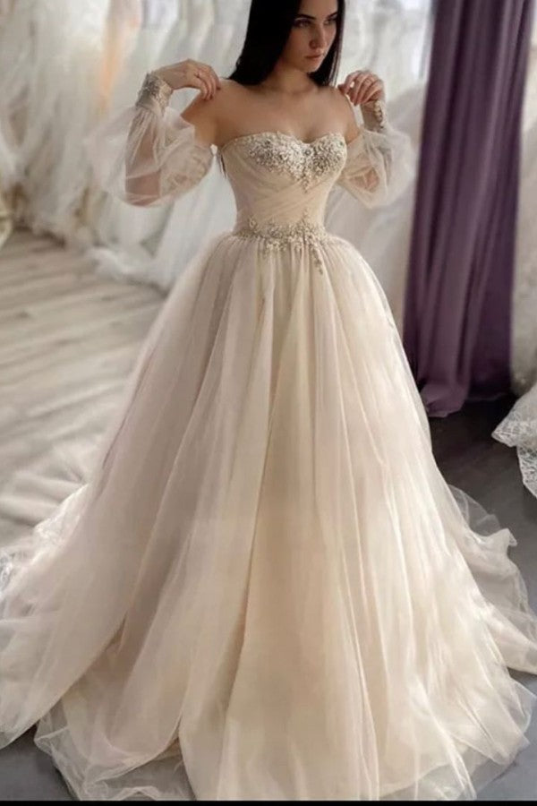 Vintage Sweetheart Long Sleeve A-Line Wedding Dress With Backless Appliques Lace and Crystal Tulle