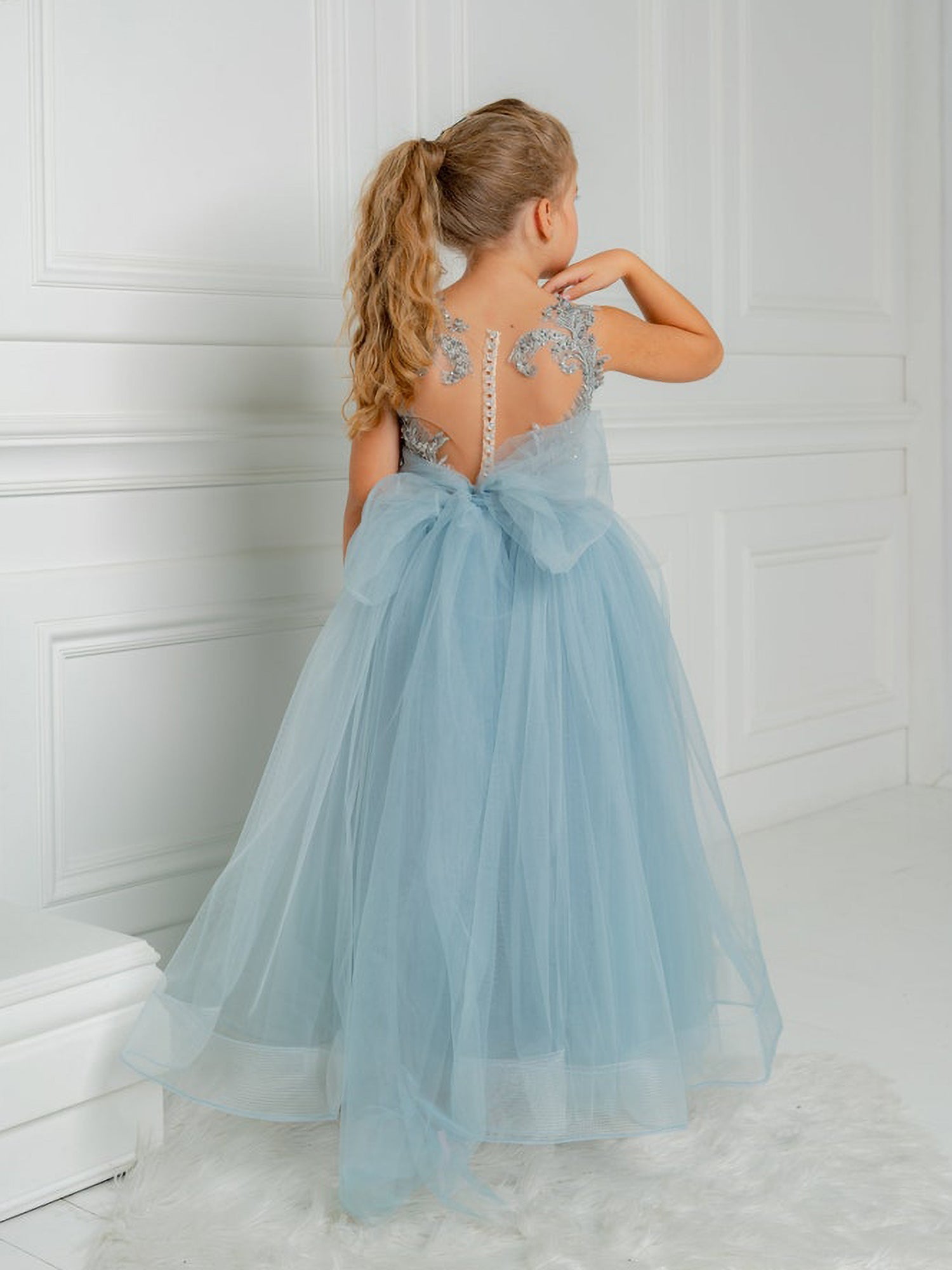 Cute A-line Boho Flower Girl Dress with Bow Sequins and Tulle