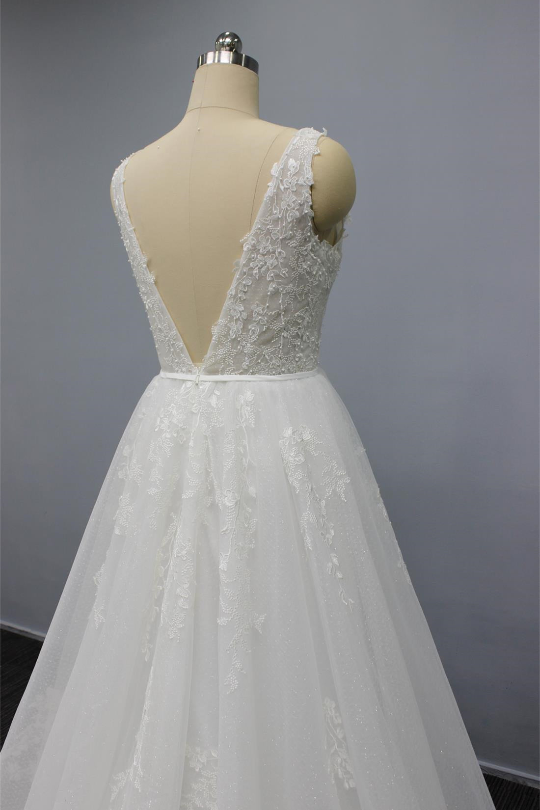 White V Neck Tulle Wedding Dress with Flower Appliques & Beaded Open Back